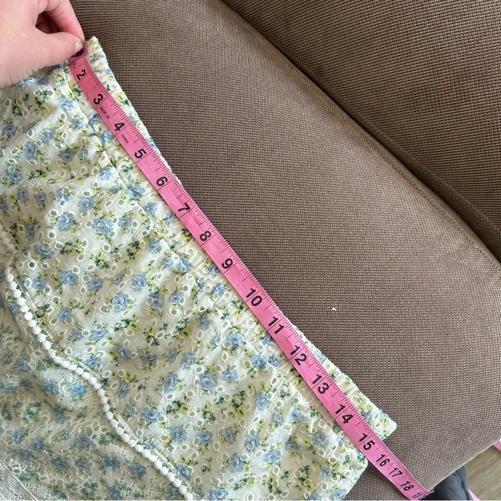 House of Harlow 1960 super dainty